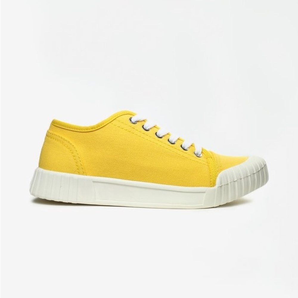 Good News Bagger Yellow Low Top Sneaker